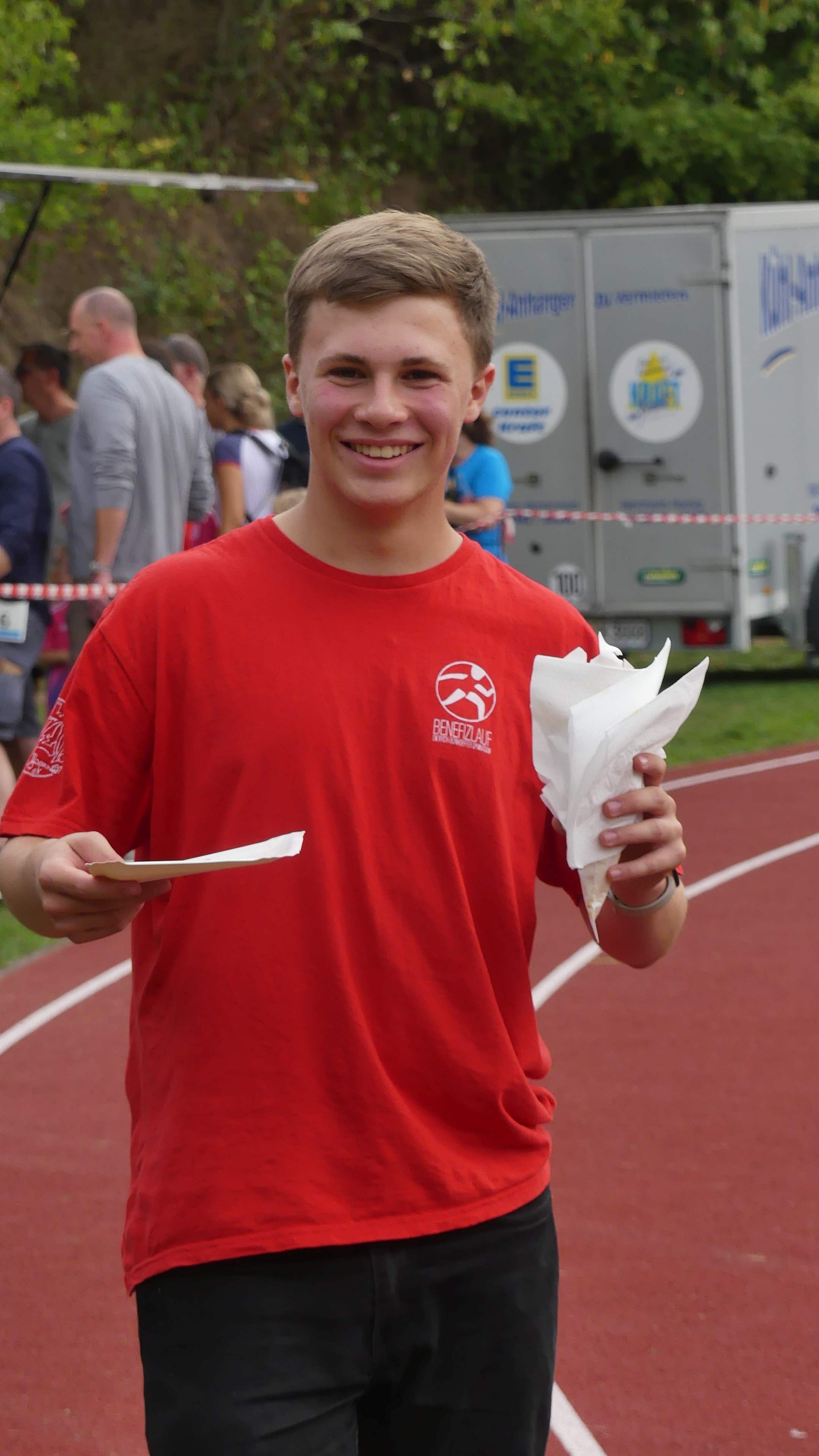 Bild vom 15. Benefizlauf im Jahr 2025. Dies ist das 356. Bild.